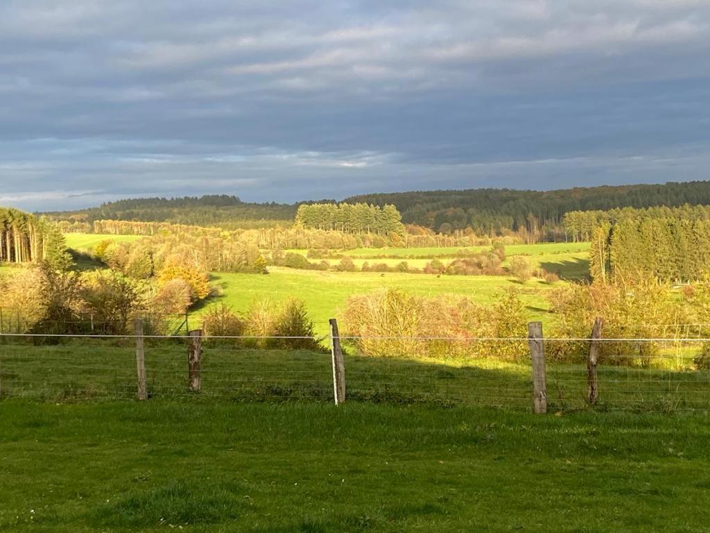 Pipowagen Monceau-En-Ardenne Villa Bièvre Eksteriør bilde
